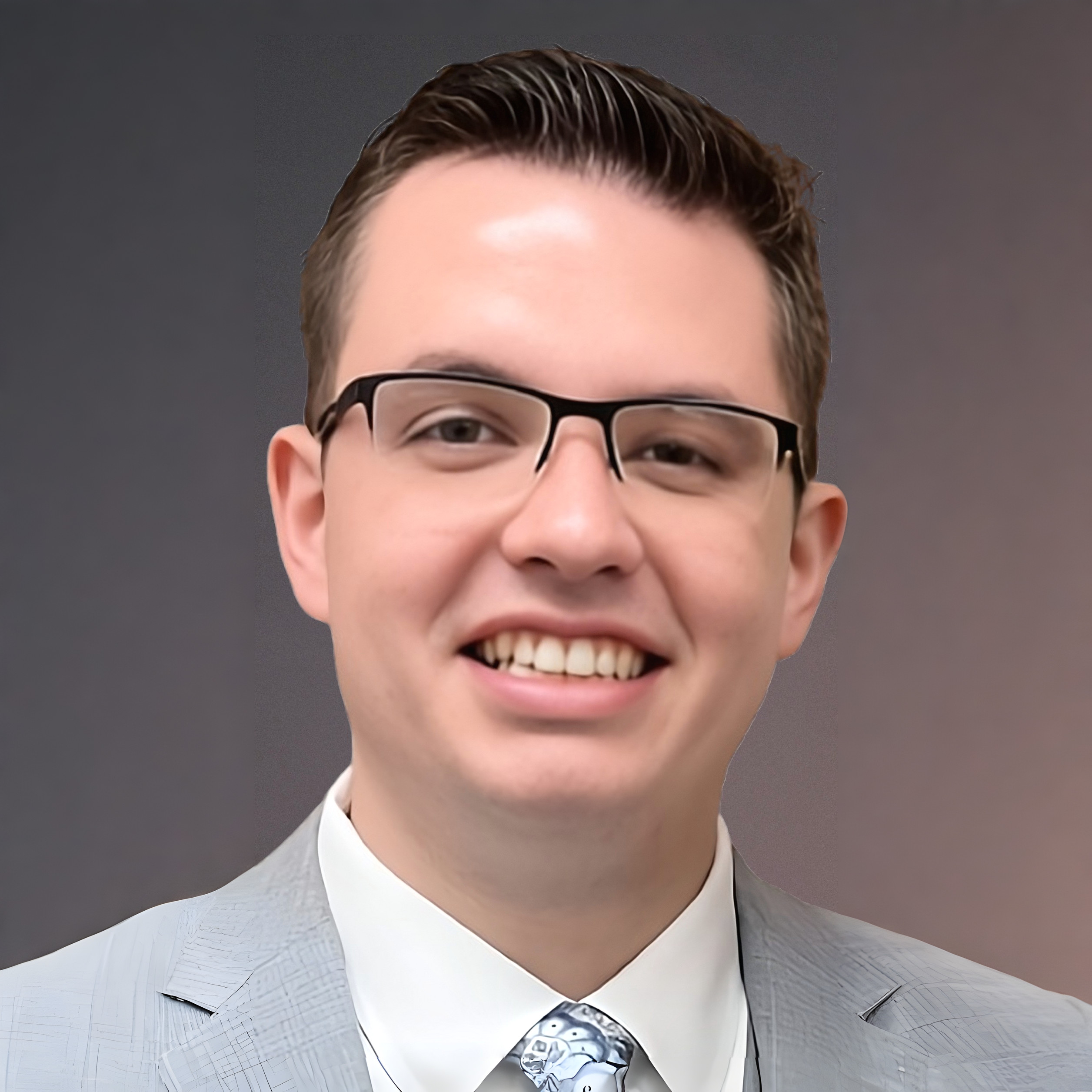 Gus deMayo